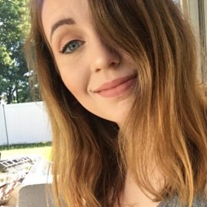 Meet your Posher, Brittney